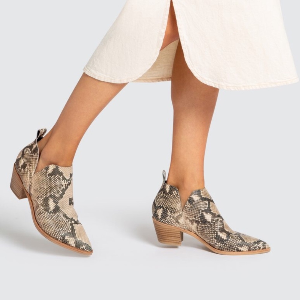 Dolce Vita Snakeskin Booties NWOB